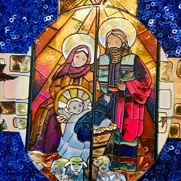 COPY - AMIA Hand-painted Stained Glass Cross ✝️ - Picture 2 of 7